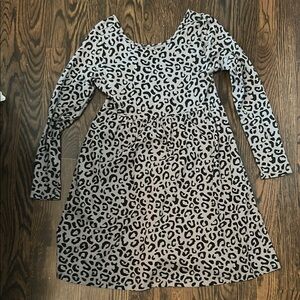 Old Navy Black Leopard Print  Scoop Neck Fit and Flare Dress